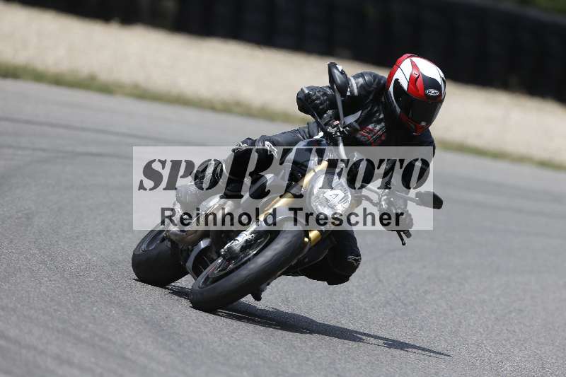 /21 17.06.2026  Ducati Schweiz Track Warmup ADR/Gruppe blau/4